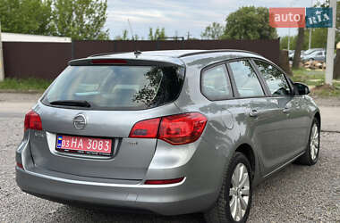 Універсал Opel Astra 2010 в 