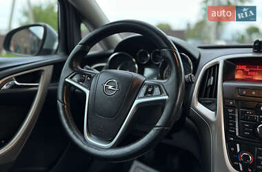 Універсал Opel Astra 2010 в 