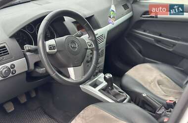 Универсал Opel Astra 2009 в 