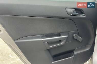 Универсал Opel Astra 2009 в 