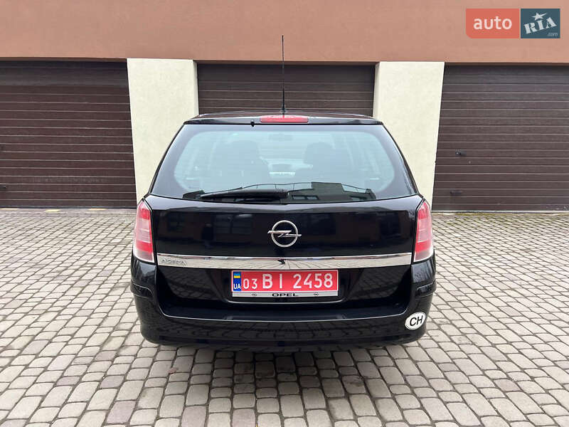 Универсал Opel Astra 2010 в Коломые