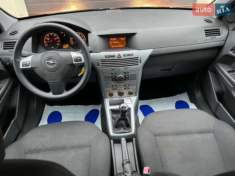 Универсал Opel Astra 2010 в Коломые