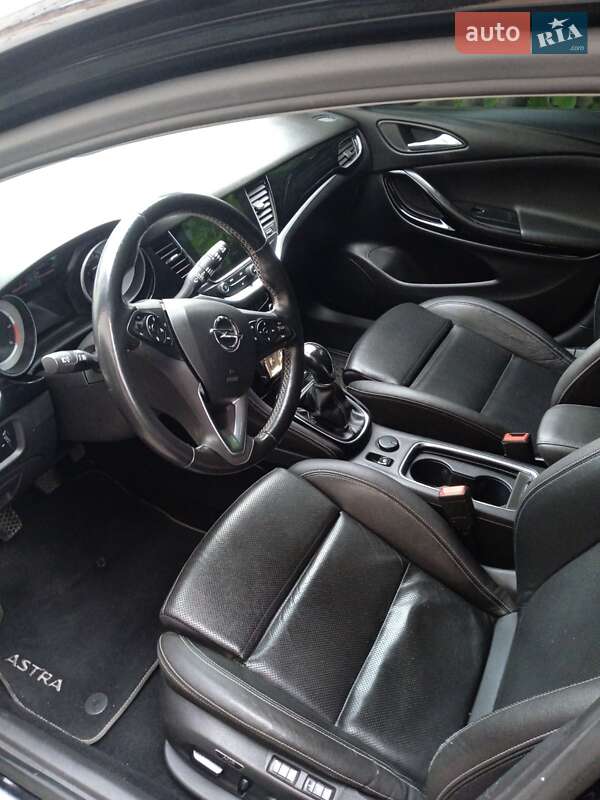 Універсал Opel Astra 2017 в Звягелі фото 8 Універсал Opel Astra 2017 в Звягелі