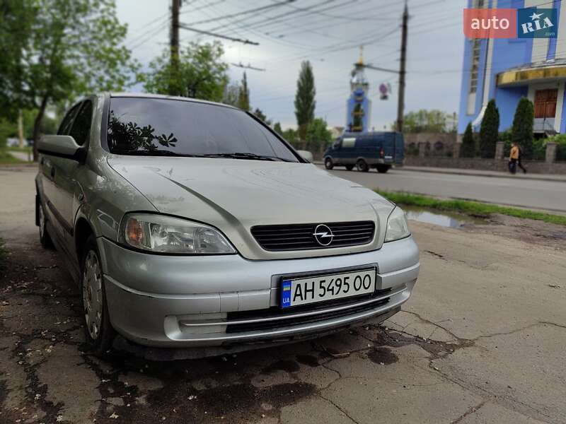 Opel Astra 2006