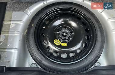 Хэтчбек Opel Astra 2010 в 