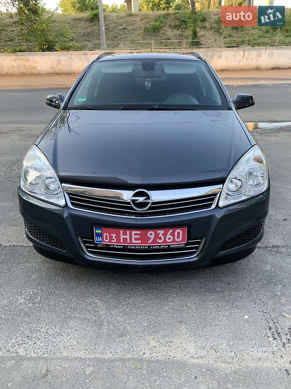 Универсал Opel Astra 2009 в Одессе