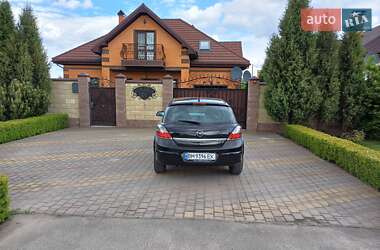 Хетчбек Opel Astra 2009 в 