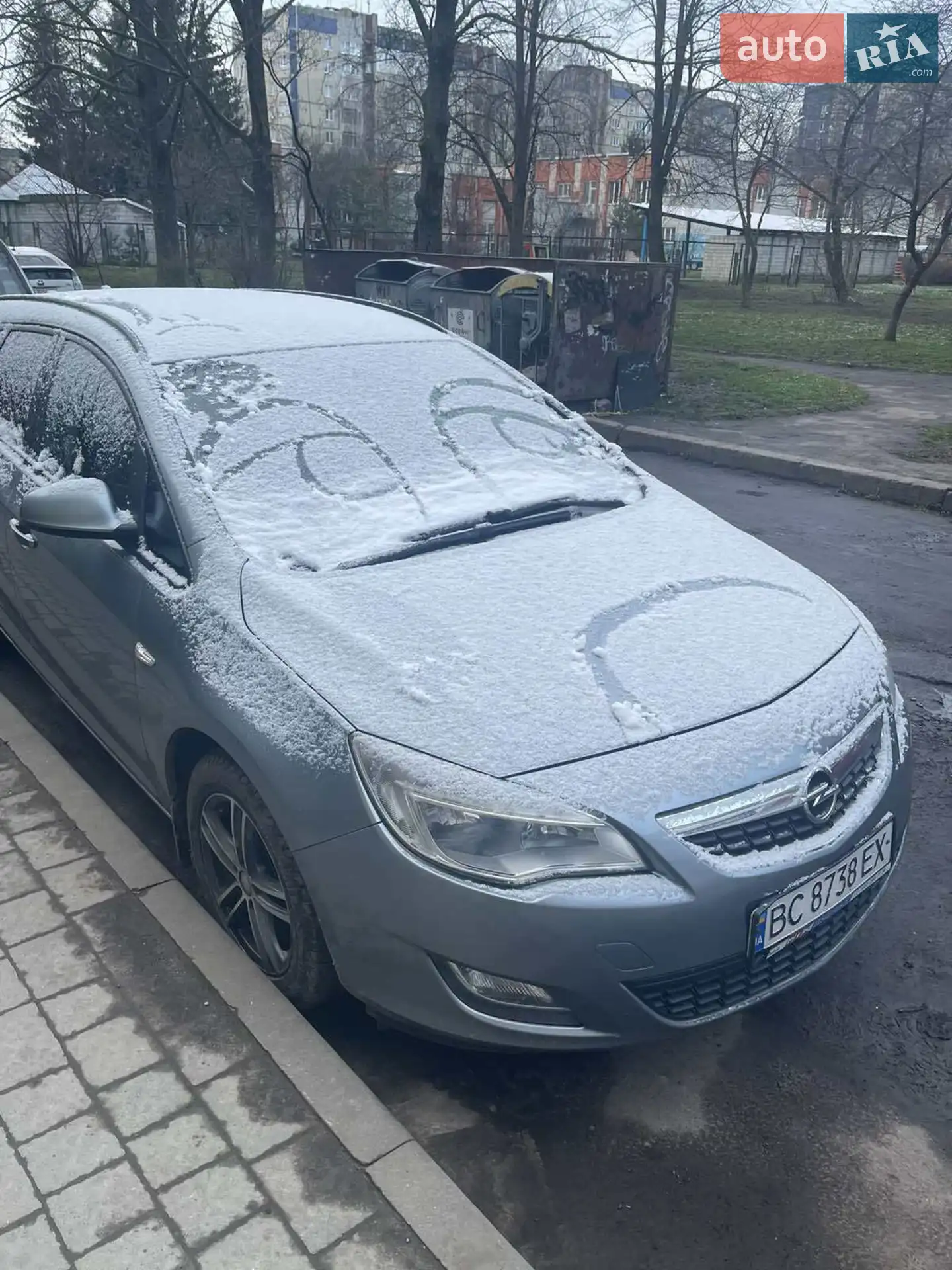 2011 Opel Astra - мініатюра 2