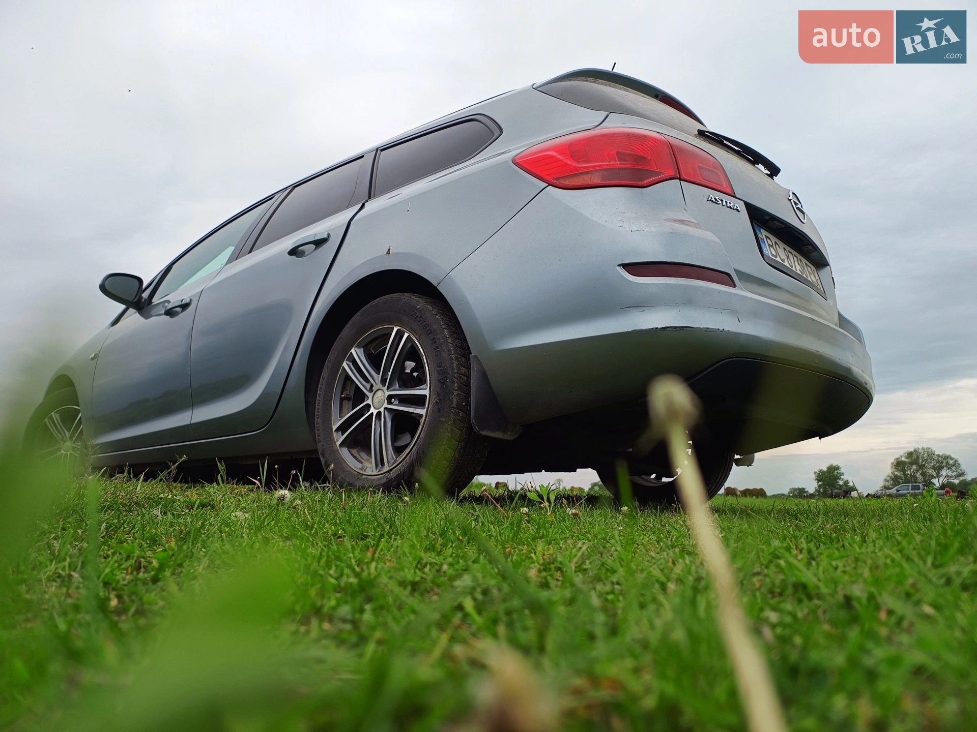 2011 Opel Astra - фото 1