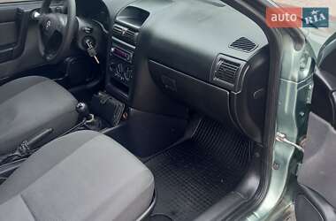 Седан Opel Astra 2008 в 