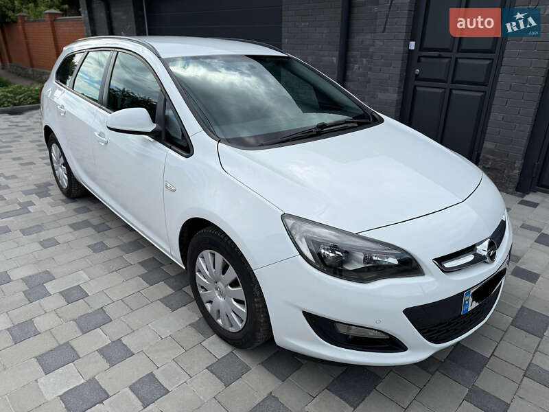 Универсал Opel Astra 2014 в Харькове