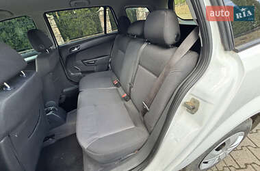 Универсал Opel Astra 2010 в 