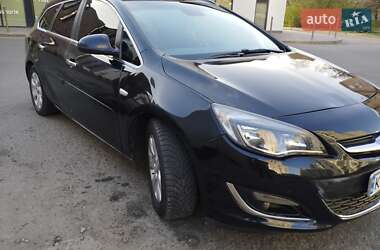 Универсал Opel Astra 2013 в Херсоне
