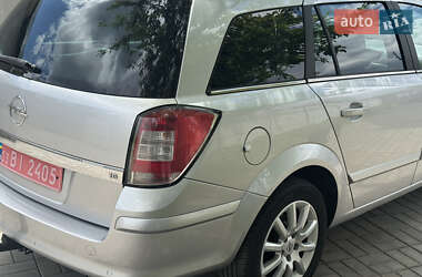 Універсал Opel Astra 2008 в 