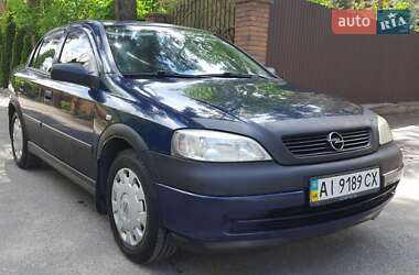 Седан Opel Astra 2006 в Києві
