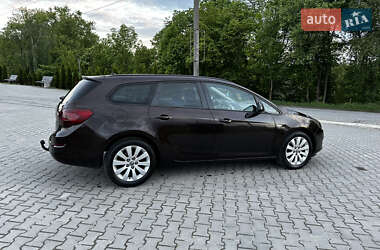 Универсал Opel Astra 2011 в 