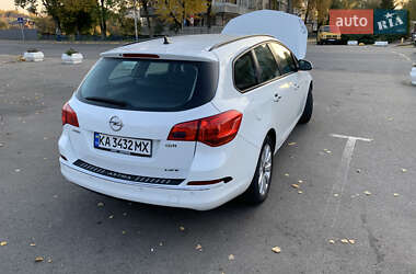 Opel Astra 2012 Opel Astra 2012