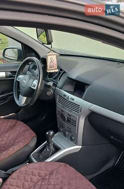 Opel Astra 2009 Opel Astra 2009