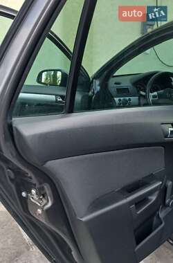 Универсал Opel Astra 2009 в 
