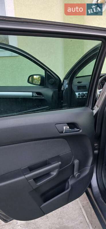 Универсал Opel Astra 2009 в Житомире фото 16 Универсал Opel Astra 2009 в Житомире