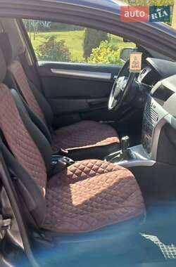 Универсал Opel Astra 2009 в 