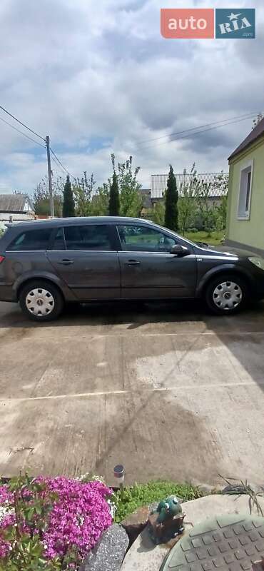 Универсал Opel Astra 2009 в Житомире фото 53 Универсал Opel Astra 2009 в Житомире