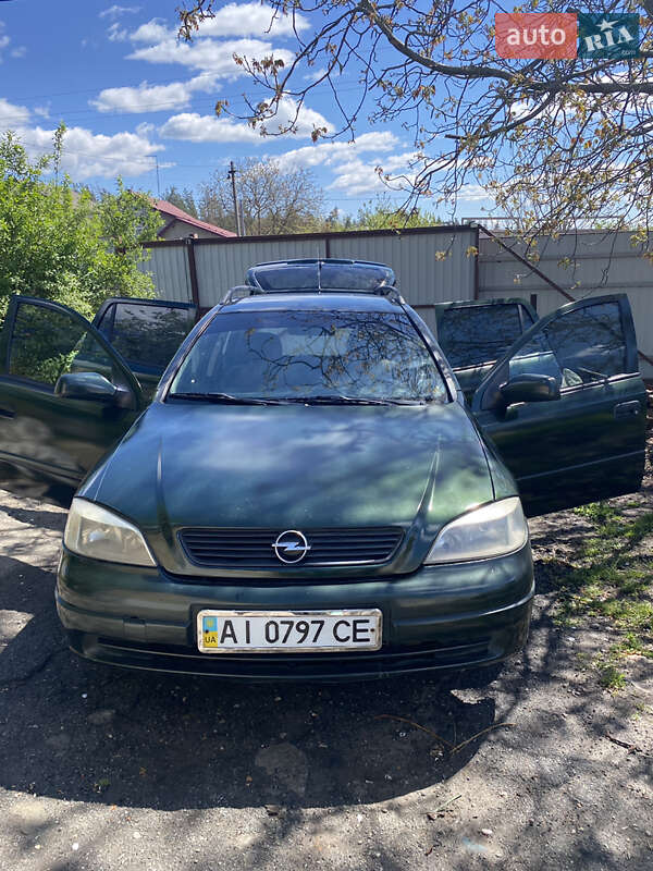 Универсал Opel Astra 2001 в 