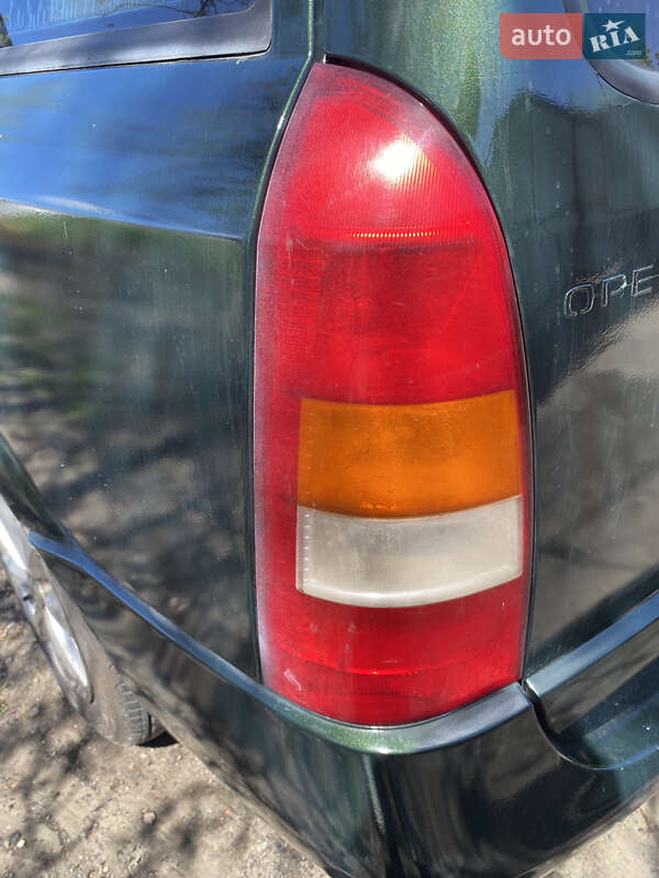 Универсал Opel Astra 2001 в Боярке