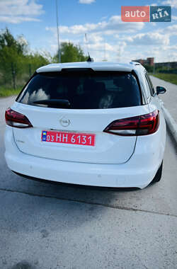 Универсал Opel Astra 2019 в 