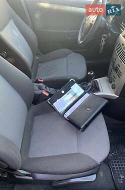 Универсал Opel Astra 2008 в 