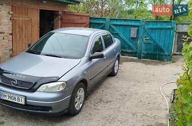 Седан Opel Astra 2008 в Ромнах