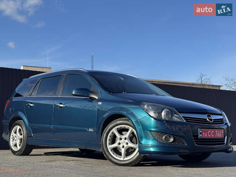 Універсал Opel Astra 2008 в Дрогобичі