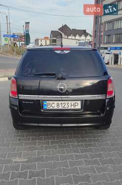 Универсал Opel Astra 2009 в 