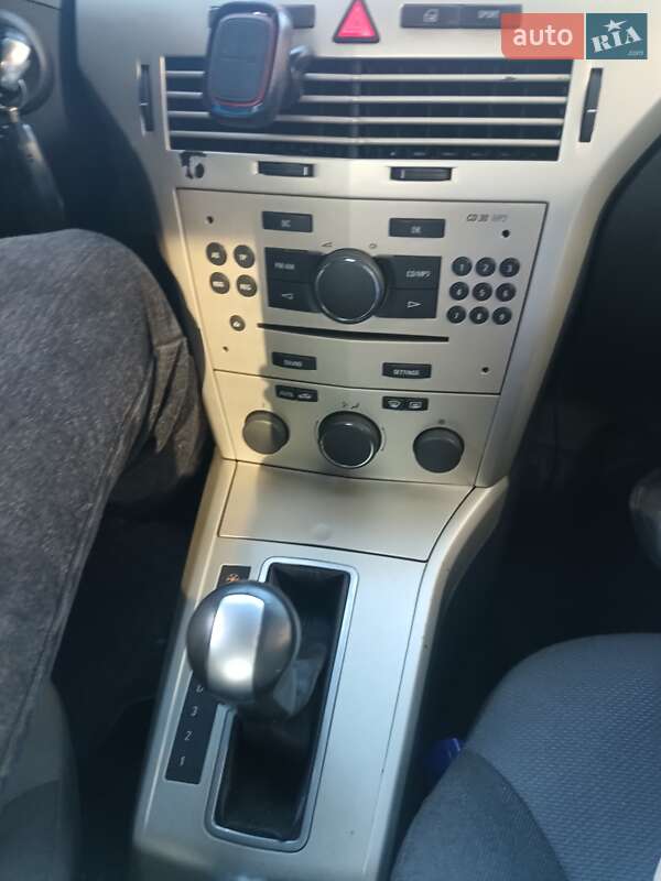 Седан Opel Astra 2008 в Виннице