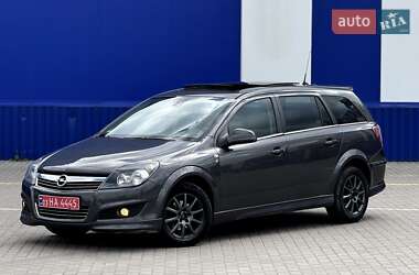 Opel Astra 2010 Opel Astra 2010