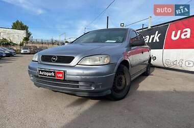 Седан Opel Astra 2003 в Запорожье