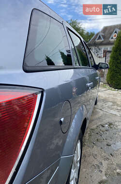 Универсал Opel Astra 2008 в 