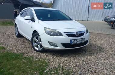 Хэтчбек Opel Astra 2010 в Косове