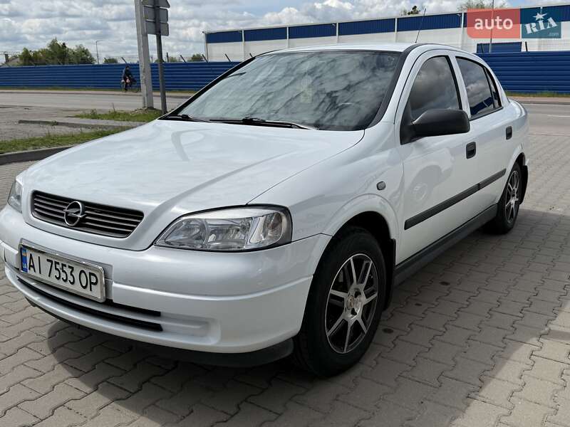Седан Opel Astra 2007 в 