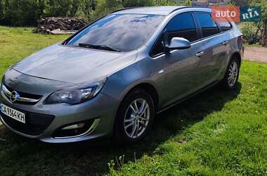 Универсал Opel Astra 2013 в 