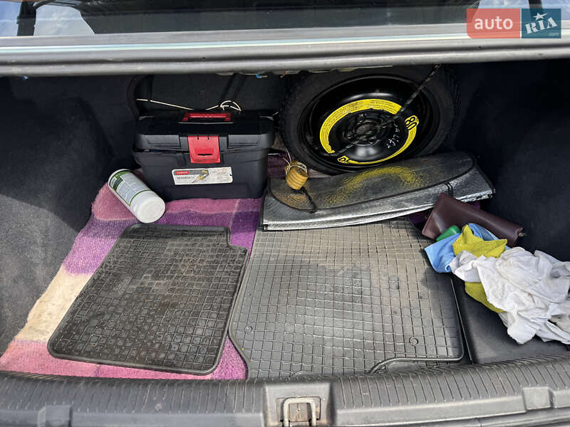 Седан Opel Astra 2007 в Киеве