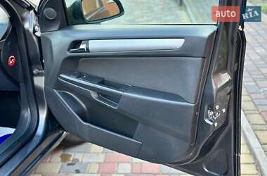 Универсал Opel Astra 2009 в 