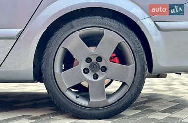 Универсал Opel Astra 2005 в 