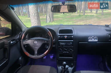 Седан Opel Astra 2008 в 
