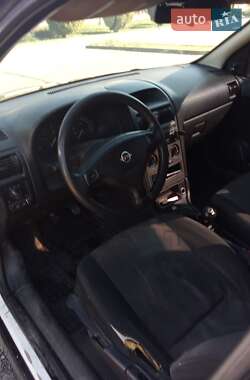 Универсал Opel Astra 2001 в 