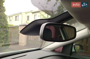 Хэтчбек Opel Astra 2011 в 