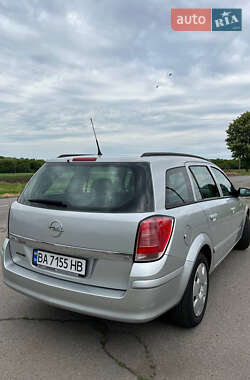 Универсал Opel Astra 2006 в 