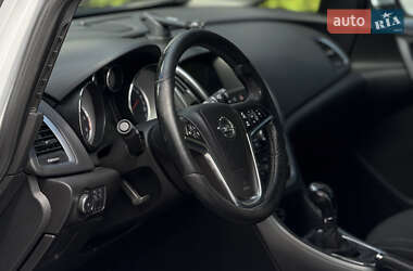 Універсал Opel Astra 2015 в 