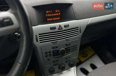 Универсал Opel Astra 2009 в 