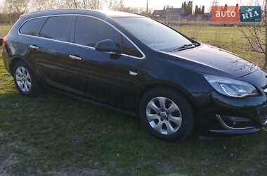 Універсал Opel Astra 2013 в Херсоні